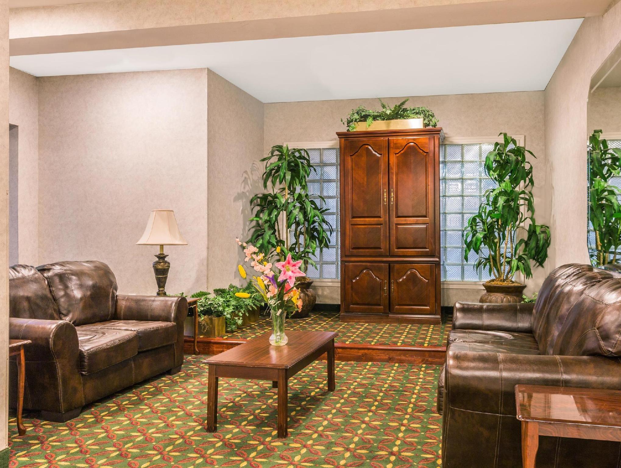 Super 8 By Wyndham Garland North Dallas Area Extérieur photo