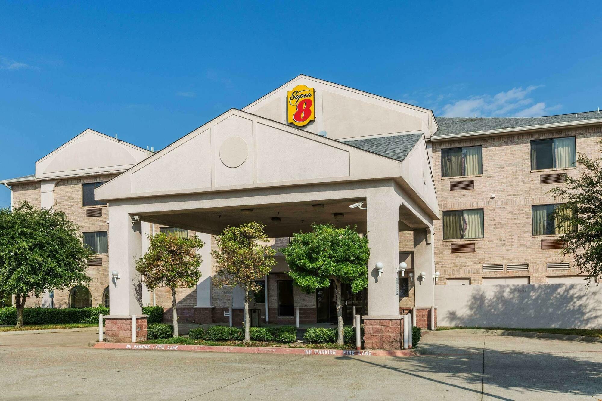 Super 8 By Wyndham Garland North Dallas Area Extérieur photo
